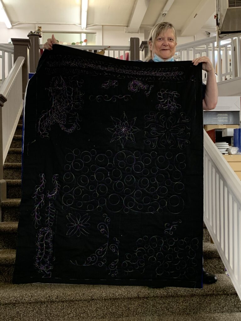 Ann quilted this beautiful quilt on her Handi Quilter using Pro-Stitcher.